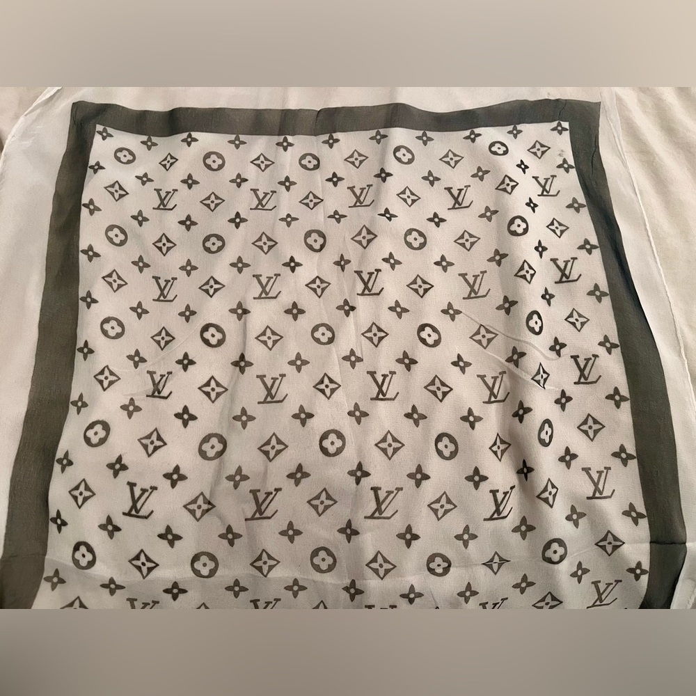 LV White and Black Scarf